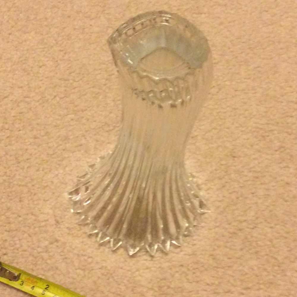 Vases - Picture 5 of 6